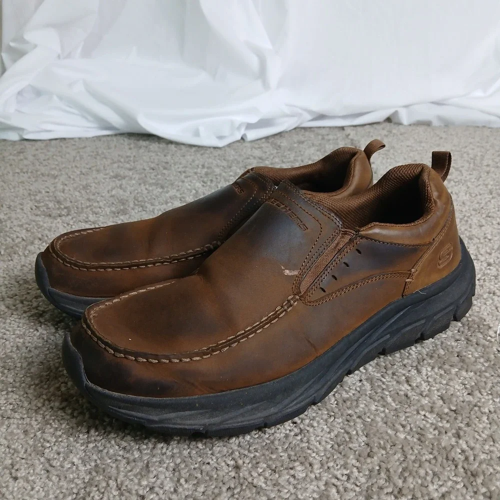 Skechers Mens 10.5 Extra Wide Fit Air cooled Brown Slip On Loafers 205312WW CDB